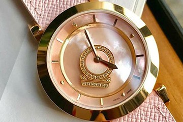 万国表授权官售后电话