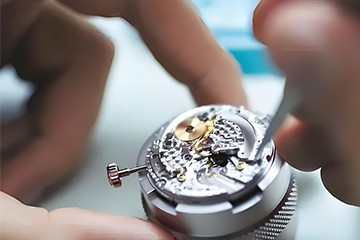 万国表售后维修服务点电话